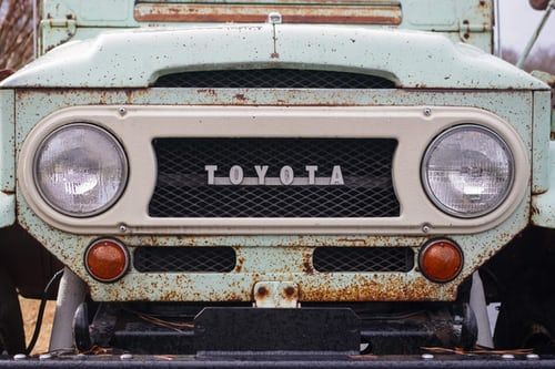 Brend ekstenzija – kako je Toyota ušla u svijet luksuznih automobila